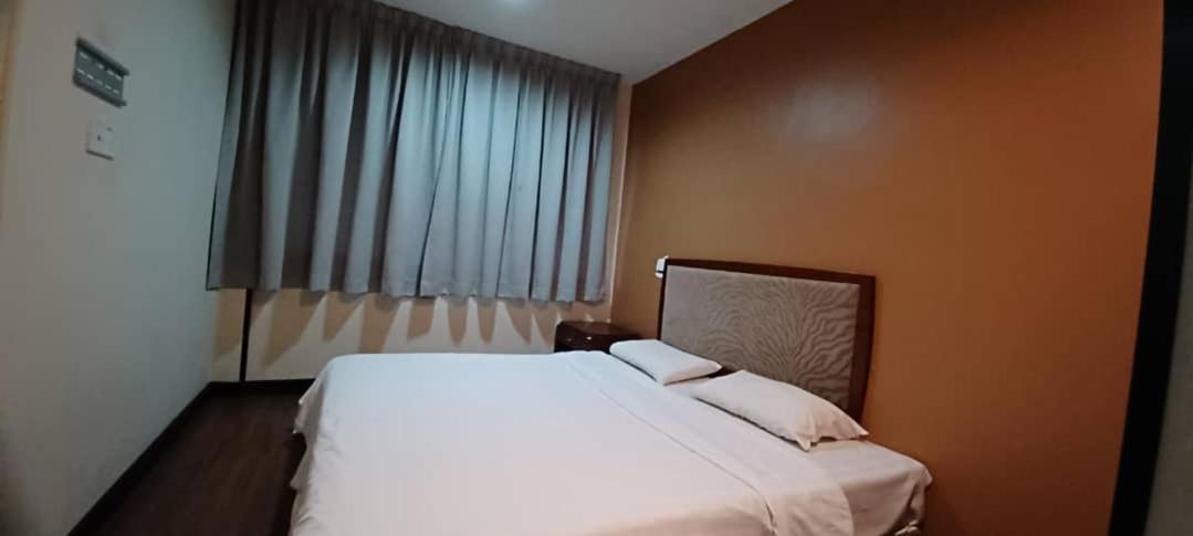 Hotel Sadong88 Kota Kinabalu Dış mekan fotoğraf
