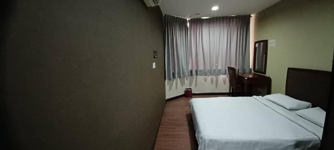 Hotel Sadong88 Kota Kinabalu Dış mekan fotoğraf