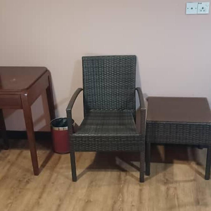 Hotel Sadong88 Kota Kinabalu Dış mekan fotoğraf