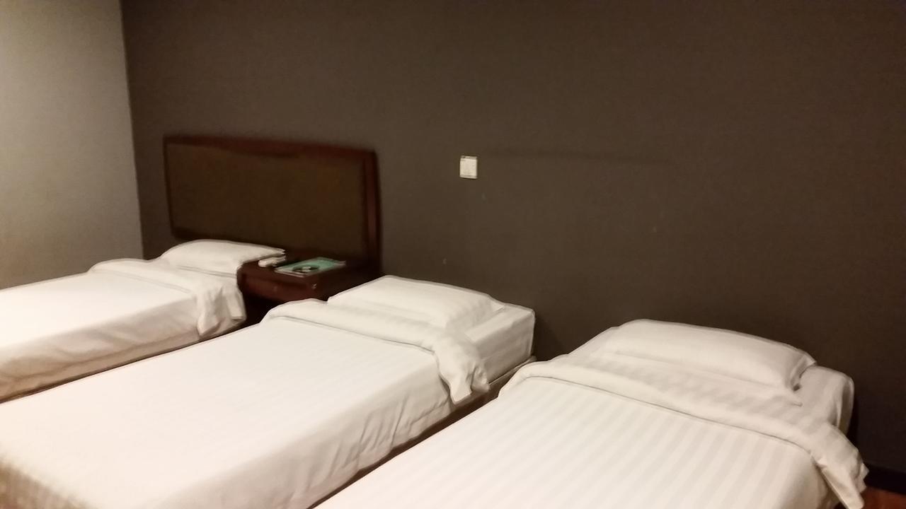Hotel Sadong88 Kota Kinabalu Dış mekan fotoğraf